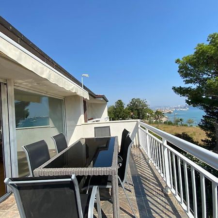 Villa Flora Kaštela Eksteriør billede
